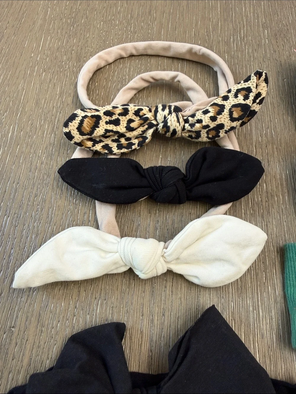 Ruffle Butts and Assorted Brands' Knot Headband Set